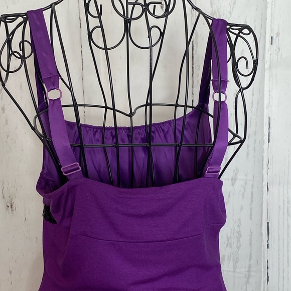 The Limited Sexy Purple Top with Sequins - Picture 4 of 6